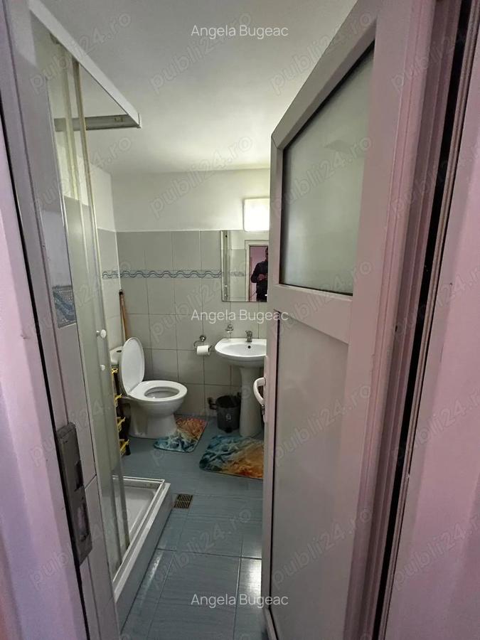 Garsoniera de inchriat - 5