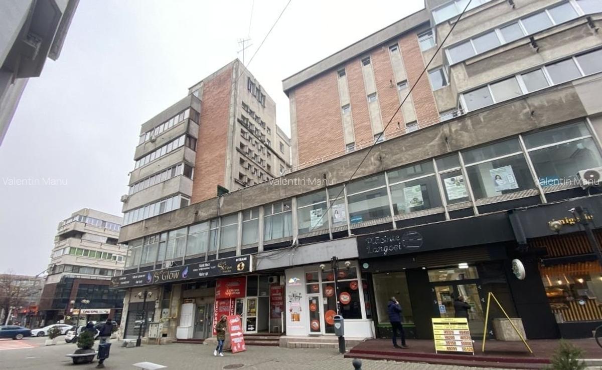 Birou, 650 mp în Ultracentral - 2