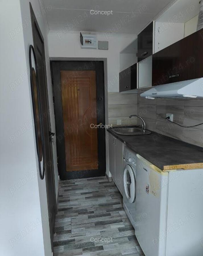 Arsoniera zona Piata Sudului - 5