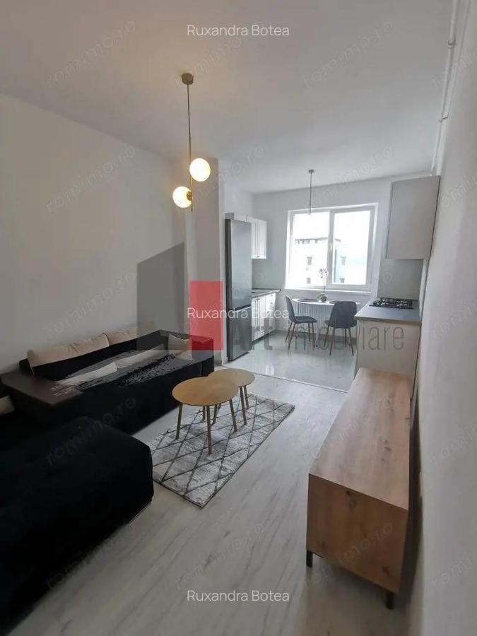 Inchiriem apartament cochet, 2 camere tip studio - 2