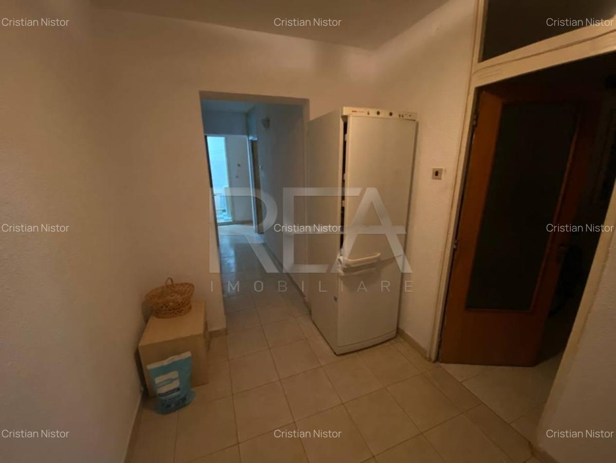 3 Camere aproape de Jumbo Center - 10