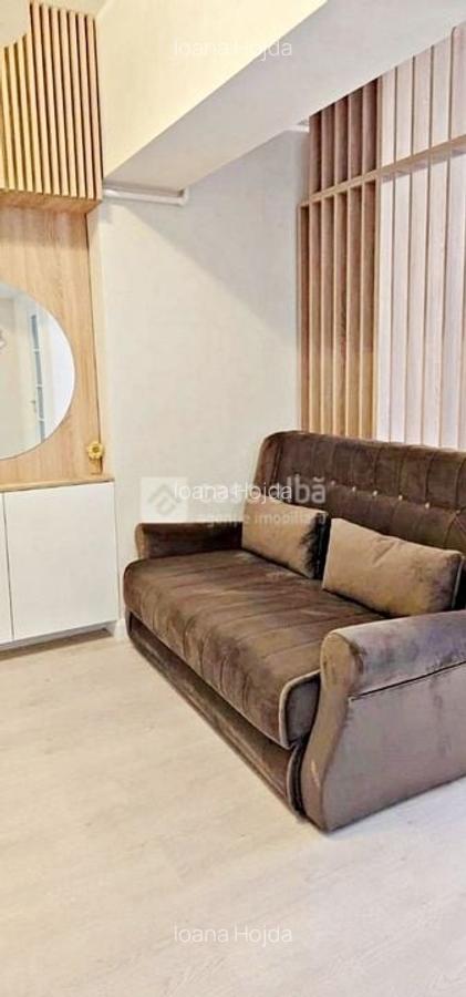 Royal Town, 2 camere ready to move, parcare inclusa - 1