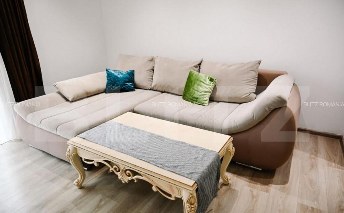 Apartament LUX decomandat cu 3 camere, 94 mp, in Tractorul - 2