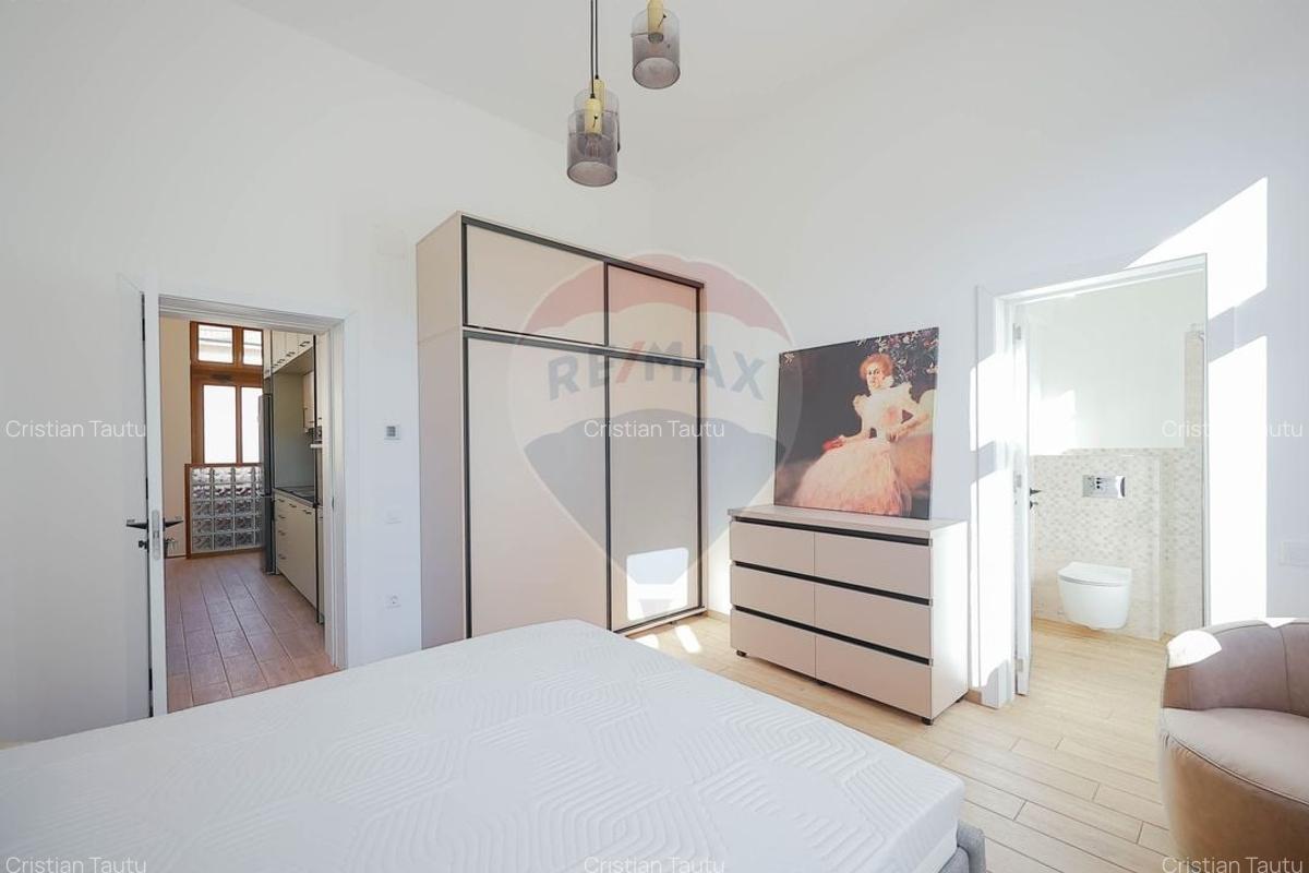 De vanzare 2 apartamente complet renovate Ultracentral - 2