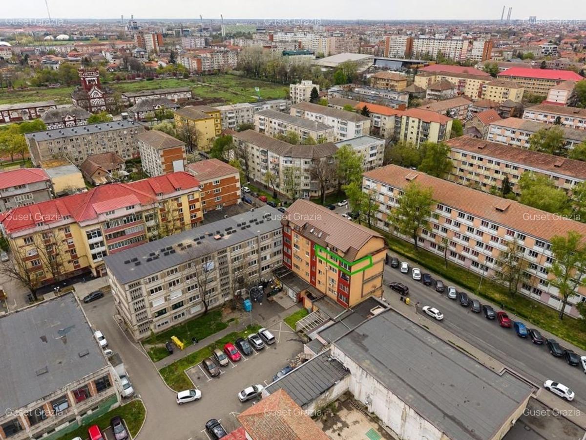 Apartament cu 2 camere semidecomandat, mobilat în Complex Studențesc - 12