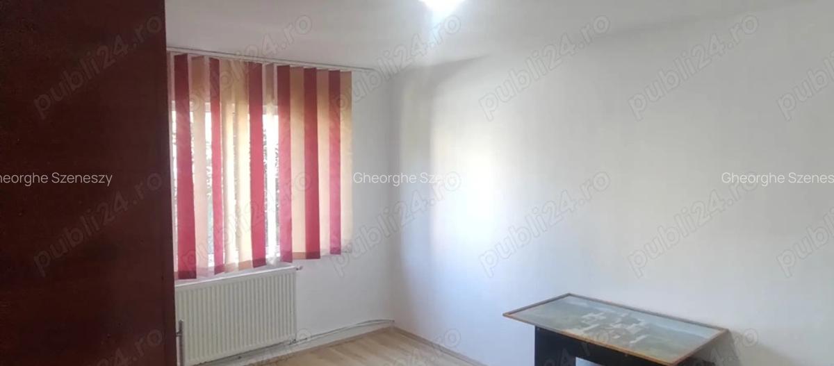 Vand apartament 3 camere - 10