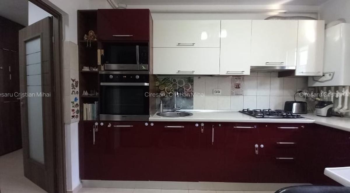 OFERTA > 2 Camere Decomandat > Metrou Berceni > Mobilat si Utilat - 3