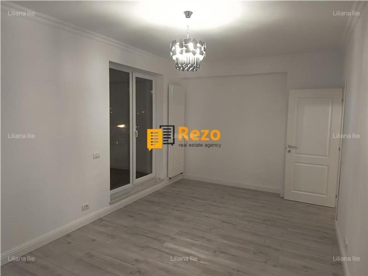 Vanzare apartament premium bloc P+2+M, tip boutique, la pachet cu doua parcari - 3