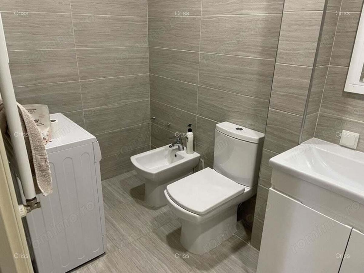 Apartament de vanzare zona 13 septembrie - 3
