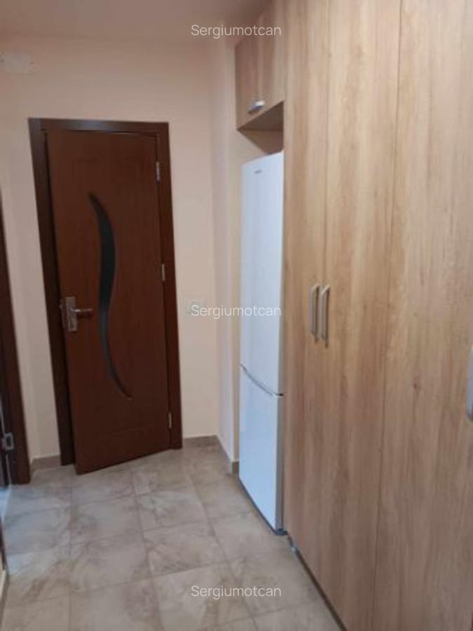 Centru Civic Palas Mall apartament 1 camera decomandat 40 mp cu CT - 10