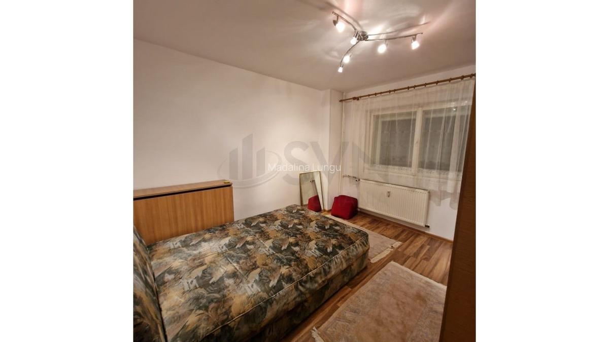 Apartament cu 3 camere semidecomandat în Titulescu - 15