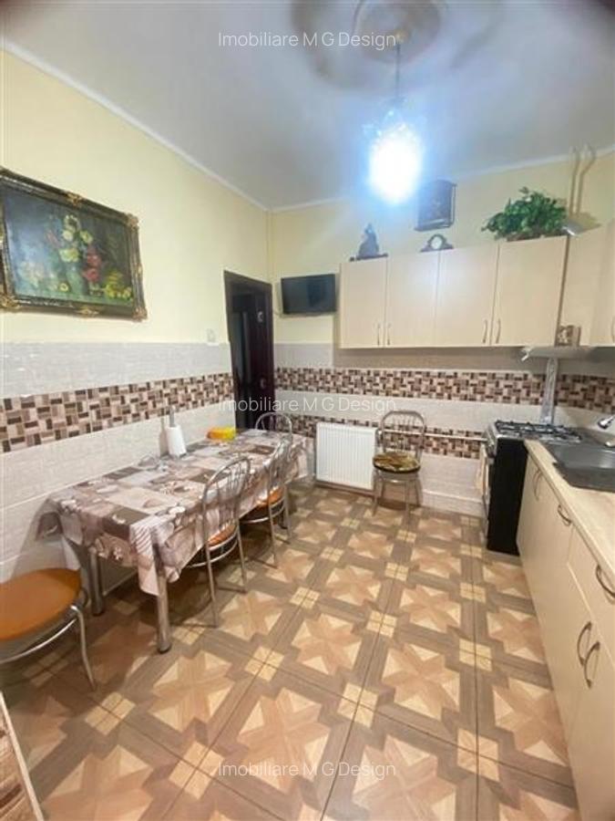 Casuta individuala p+m CENTRALA PROPRIE, terasa, curte comuna - 2