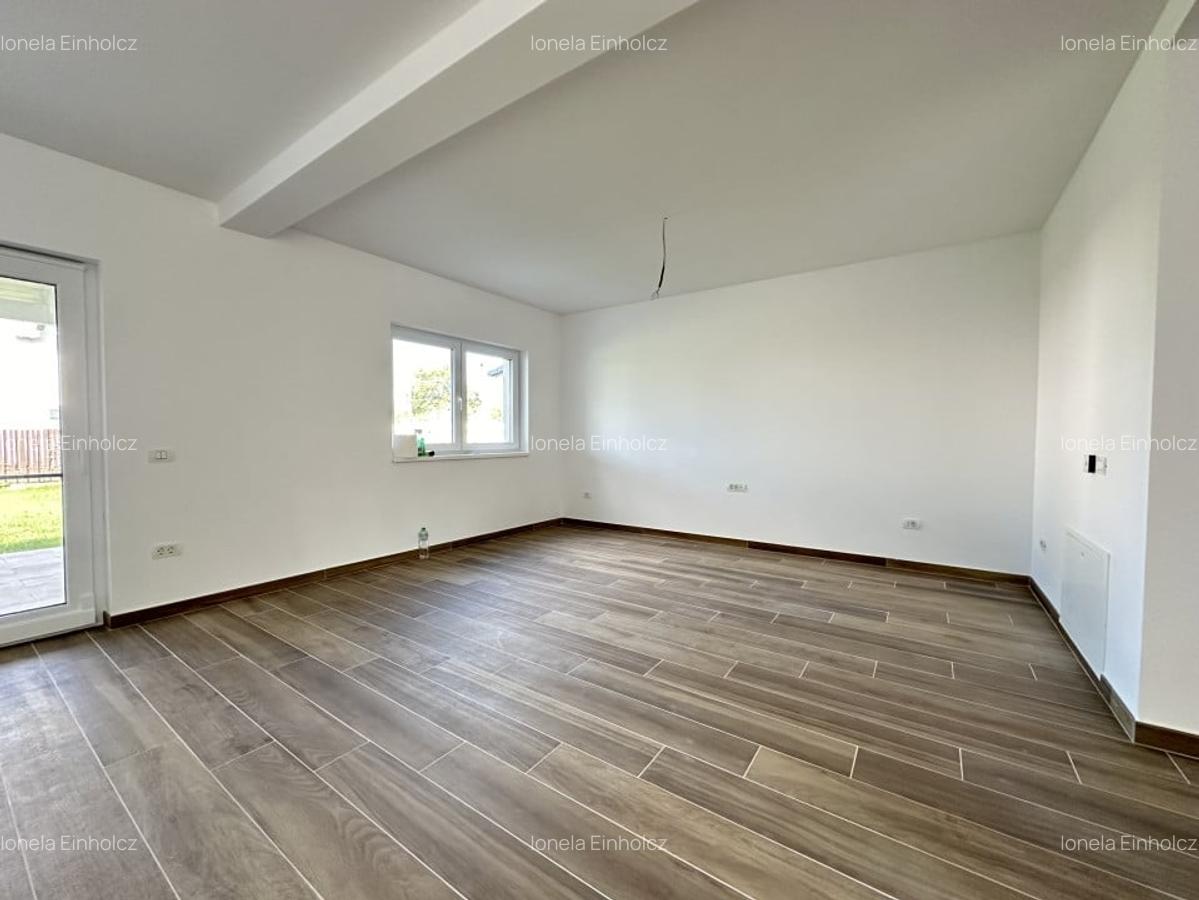 Casa insiruita, 4 camere, 225 mp teren, 105 mp utili, P+1 - Sanandrei - 2