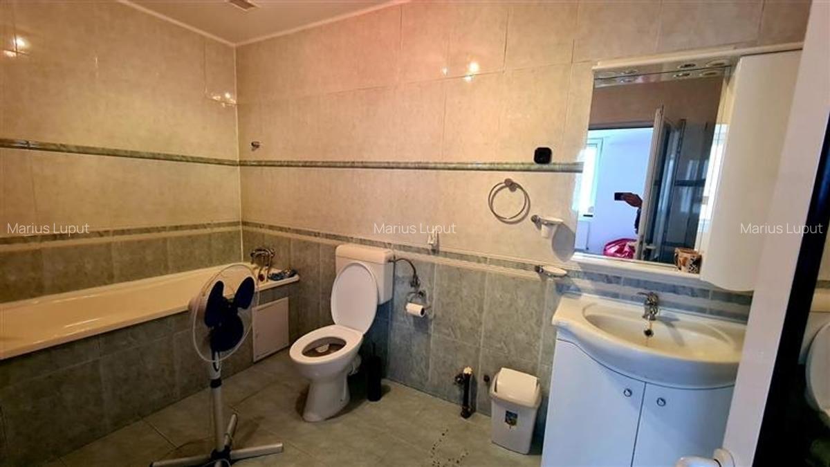 Casa P+E,  4 camere, 2 bai, Central  Maria - 13
