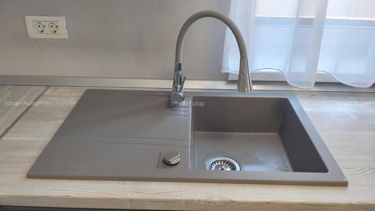 Inchiriez apartament 2 camere, garaj, terasa - 7
