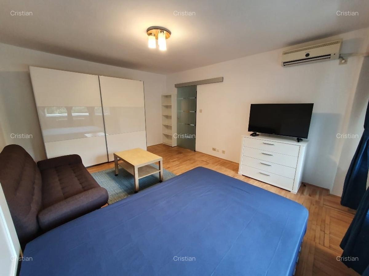 Garsoniera Bulevardul DECEBAL 24, STRADAL - 40 mp, DIRECT PROPRIETAR-COMISION 0% - 4