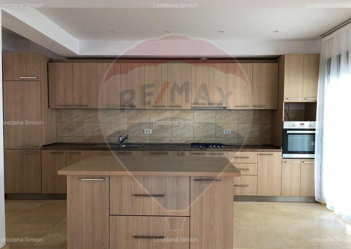 Casa / Vila Exclusivista cu Piscina de Inchiriat Blvd I... - 6