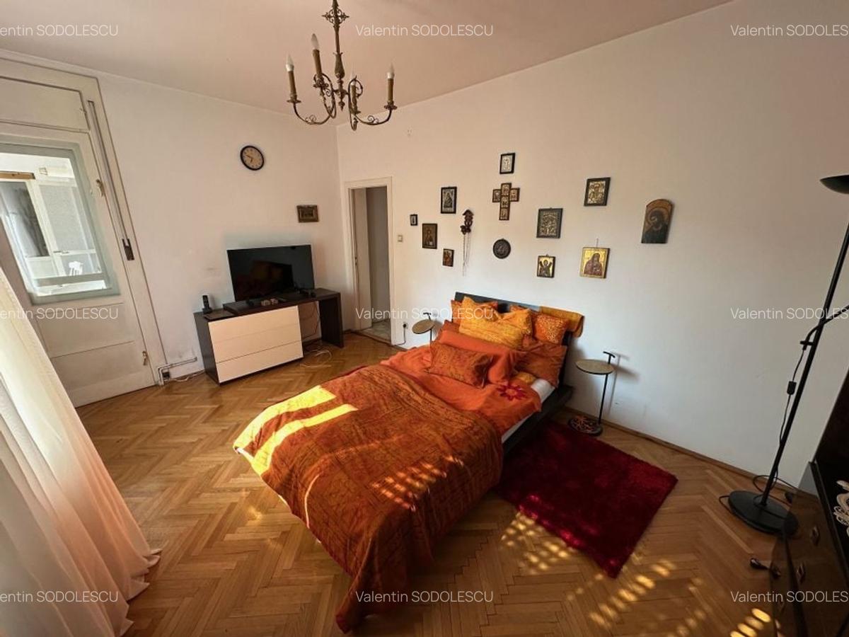 Apartament 5 camere in imobil tip asociatie zona Centrala - 12