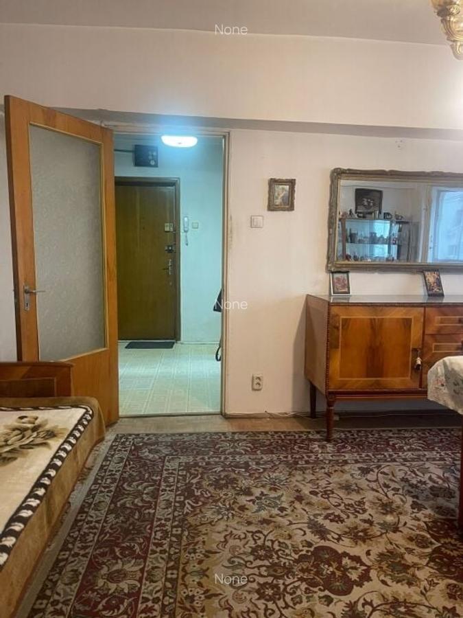 Titan metrou 2 minute vanzare apartament 2 camere - 2