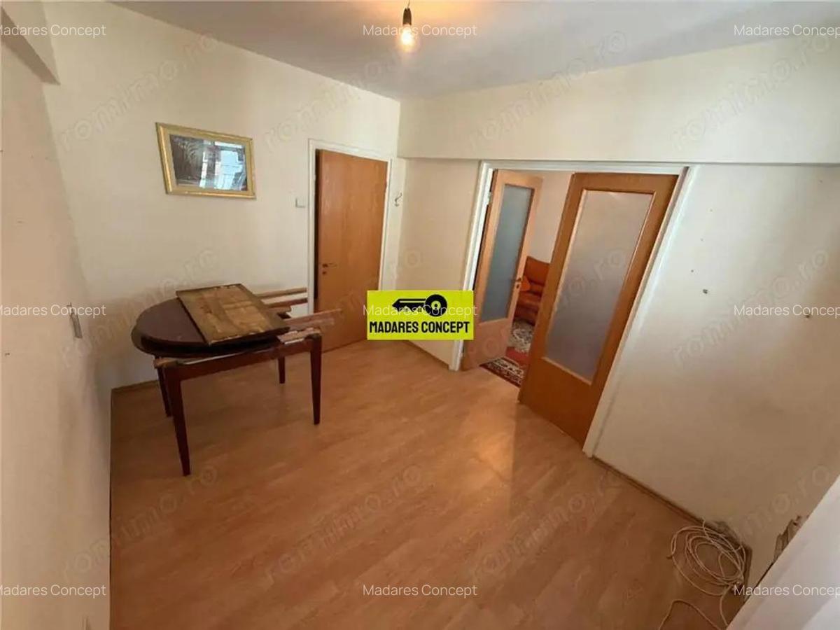 Apartament 3 camere, 68 mp, mobilat, Doamna Ghica, etaj 7, bloc 1975 - 4