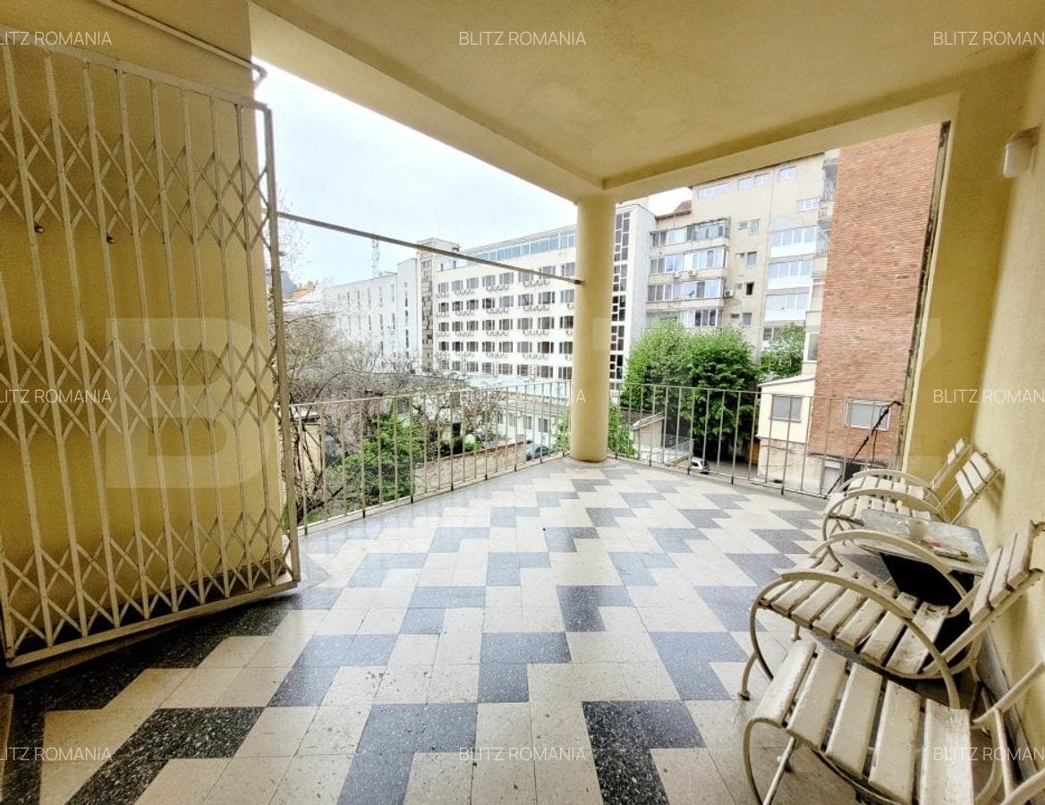 Apartament de vanzare cu 4 camere, 130 mp,  Ultracentral - 7