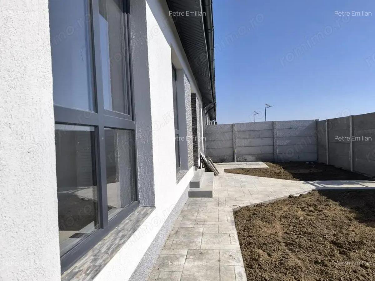 Vila parter 4 camere + Teren 380mp | Incalzire Pardoseala COMISION 0% - 2
