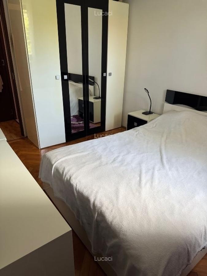 Vând Apartament 3 camere zona Rogerius - 4