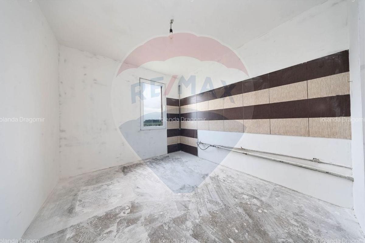 Apartament cu 2 camere decomandat în Astra - 3