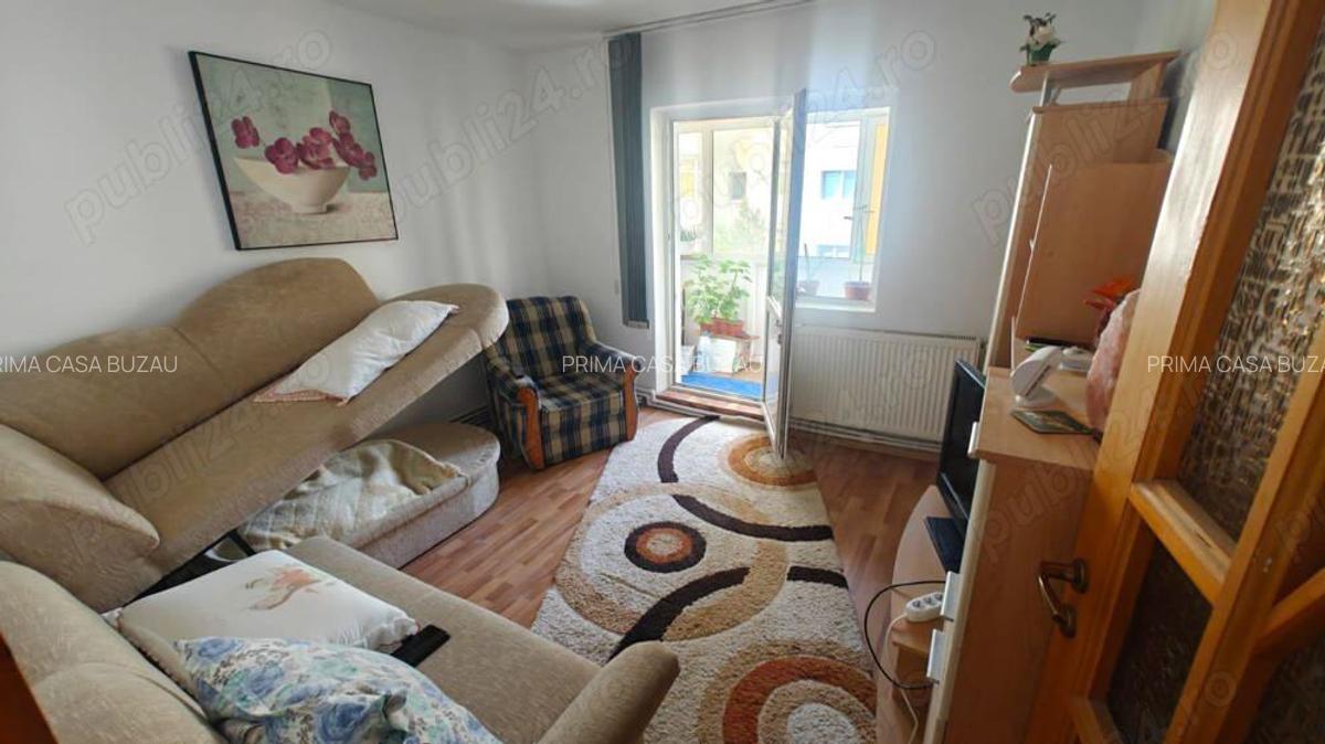 Apartament cu 3 camere confort 1 dec sporit etaj intermediar cu imbunatatiri COMISION 0 - 2