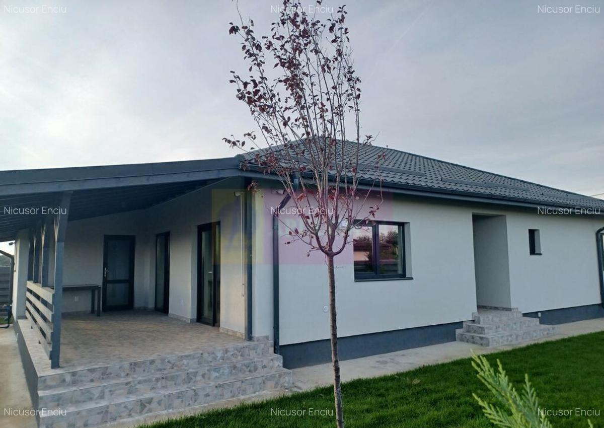 Casa noua parter 162 mp, curte 504 mp, Sabareni - 4 Casa noua parter 162 mp, curte 504 mp, Sabareni - 4