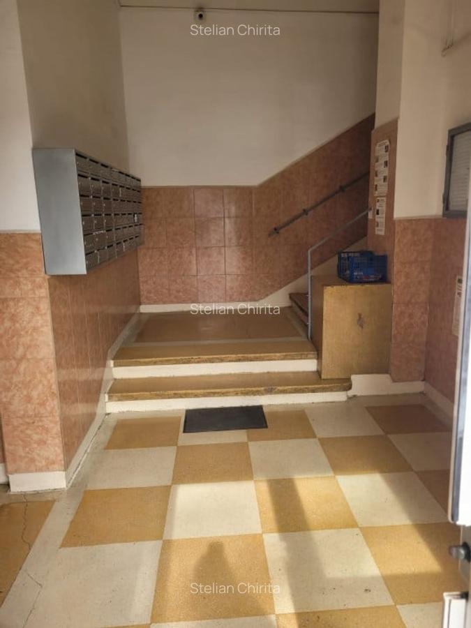 Vand Apartament 3 Camere langa statia de Metrou 1 Mai, Bld. Ion Mihalache - 12