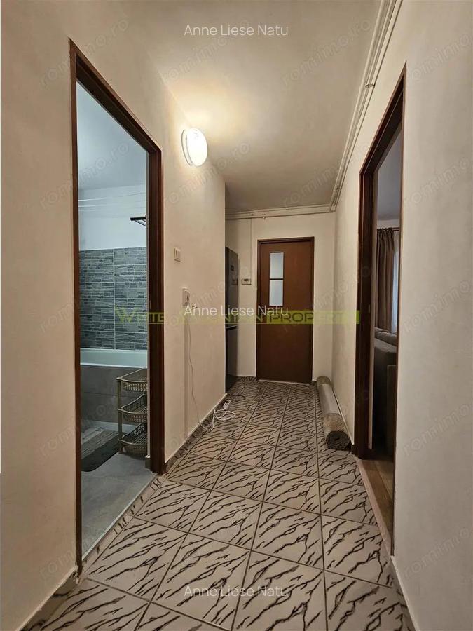 Garsoniera spatioasa de inchiriat in Racadau - 10