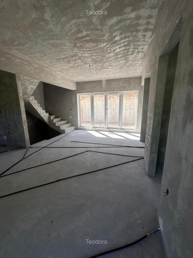 Duplex cu 4 camere, zona Tauti - 14