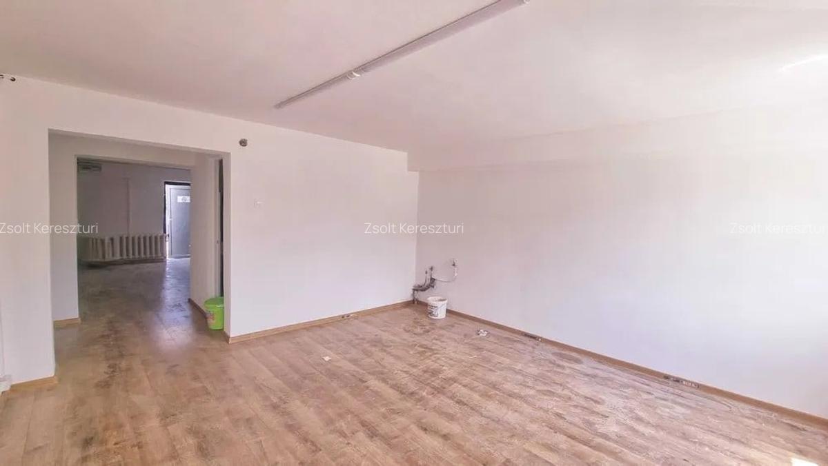 Inchiriere spatiu comercial, Iris - 700 EUR - 4