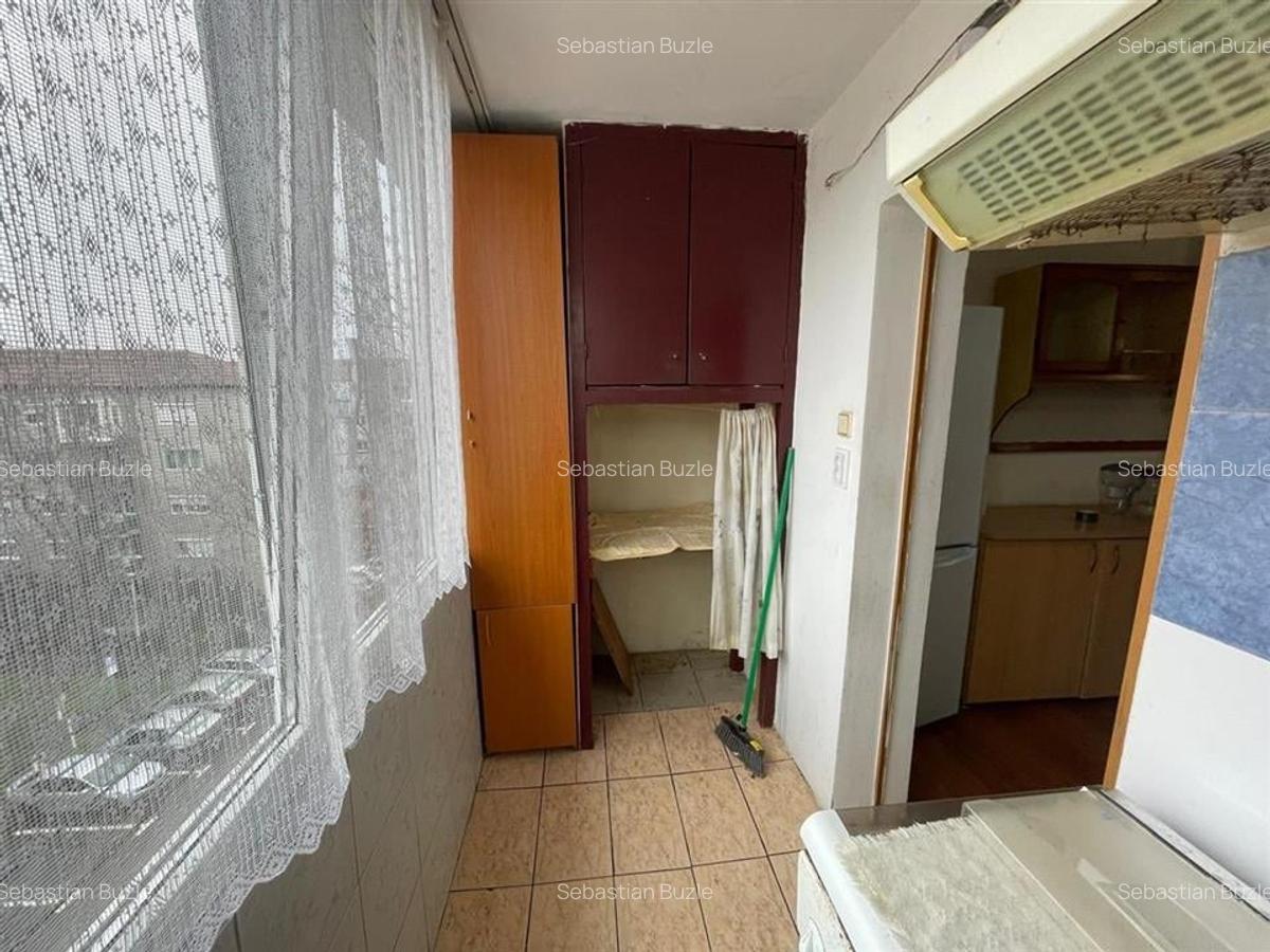 Apartament 3 camere tip PB zona ROGERIUS, ORADEA - 10