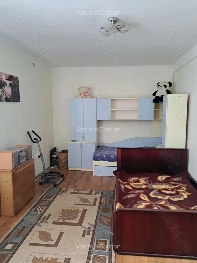 Apartament 2 camere 74m.p decomandat - 10
