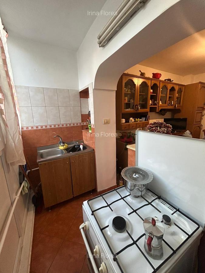 Apartament 3 camere -Zona Sud  - etaj 4/4 - 68 mp - 3