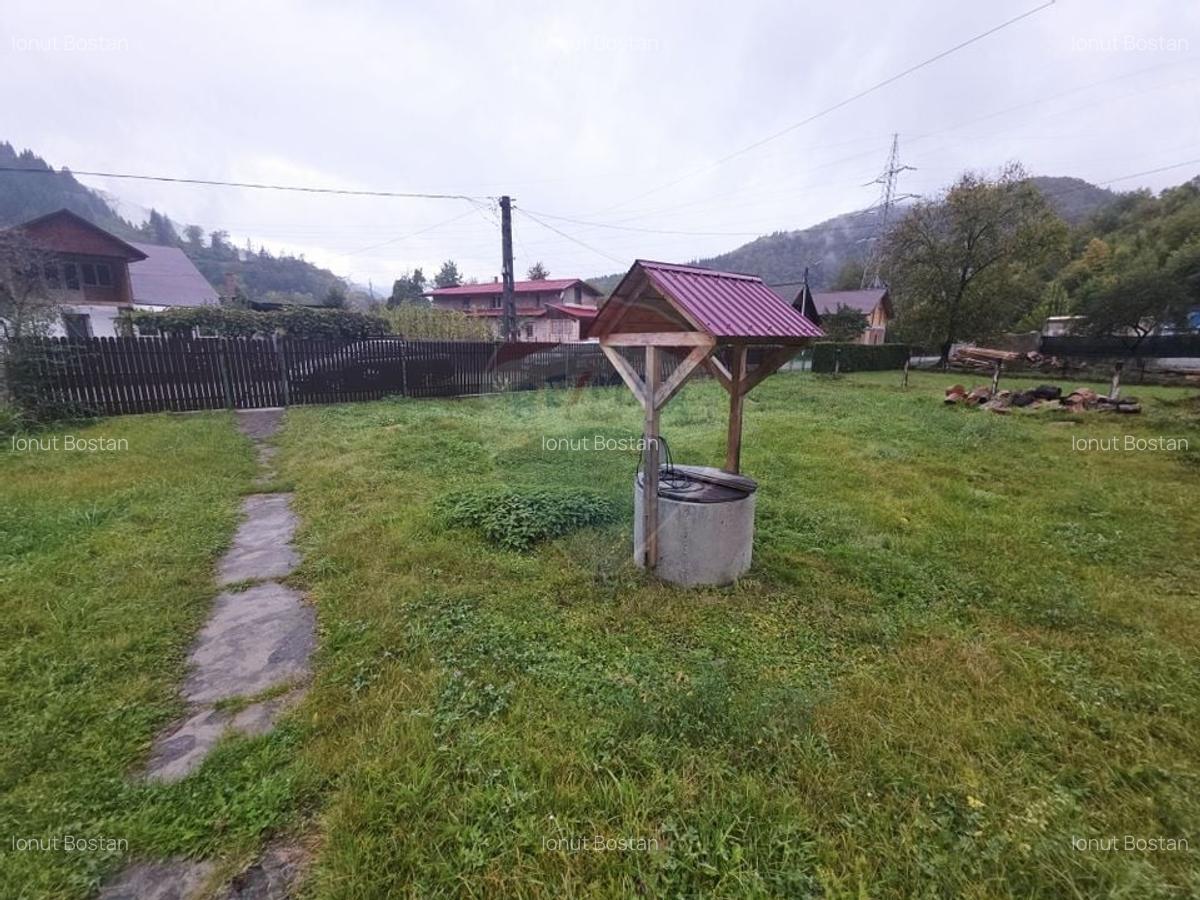 Casa / Vila cu 4 camere de vanzare Tarcau - 24