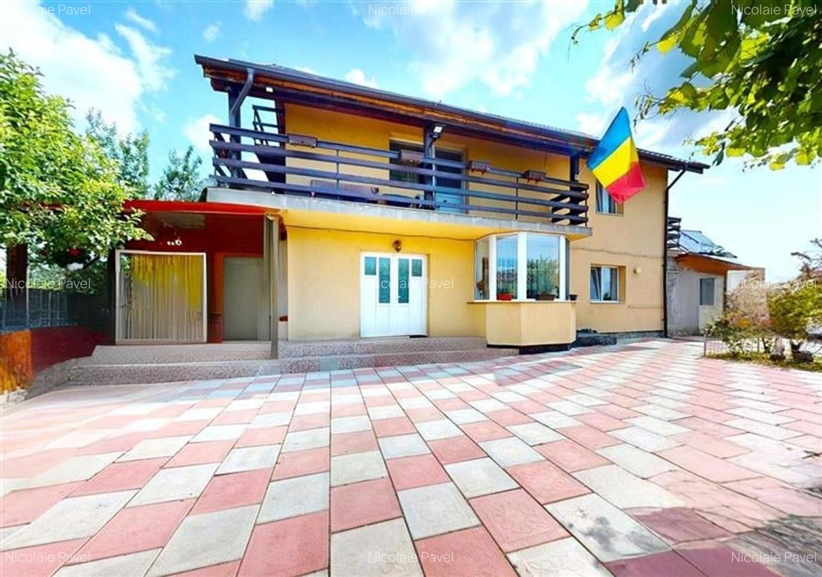 Casa mobilata, accesorizata, luminoasa, vedere munte, zona verde - 13