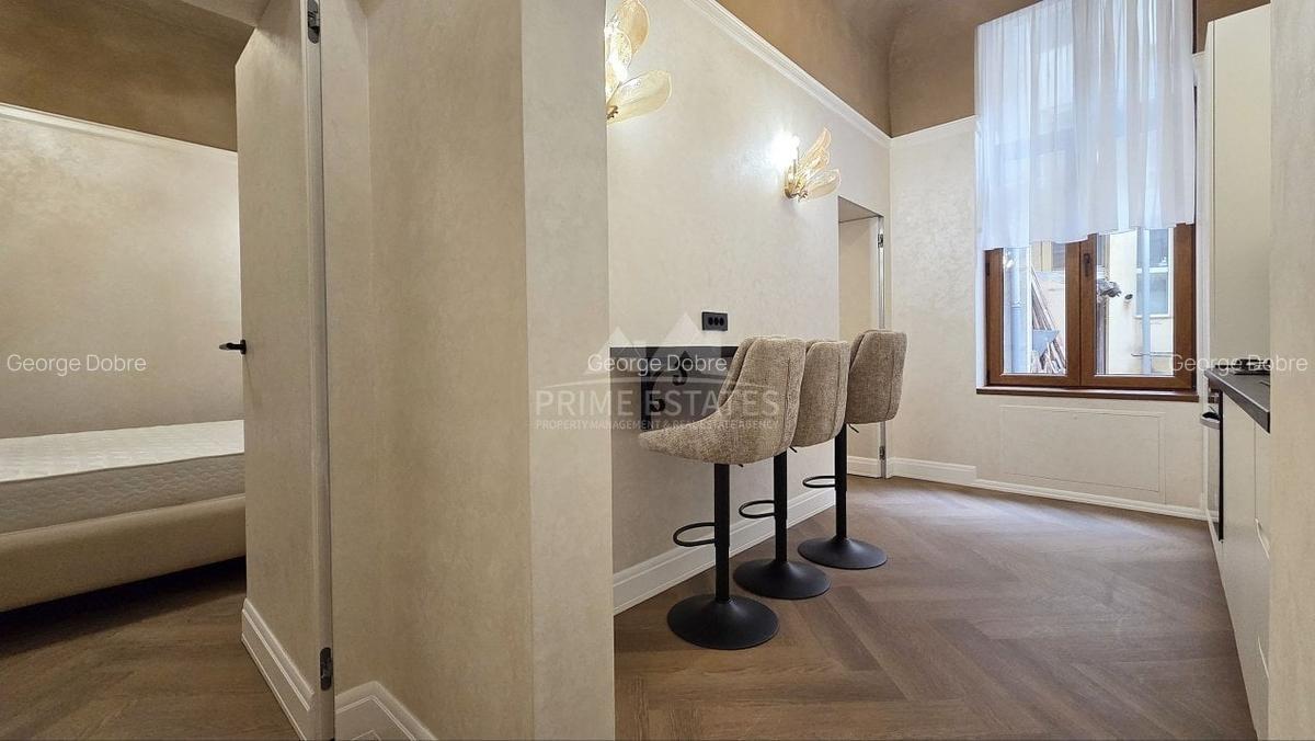 Vanzare apartament 2 camere Bdul Carol Biserica Armeneasca - 2
