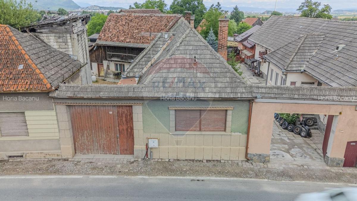 Comision 0 | Casa cu 3 camere, teren 1541 mp, livada, beci si garaj - 24