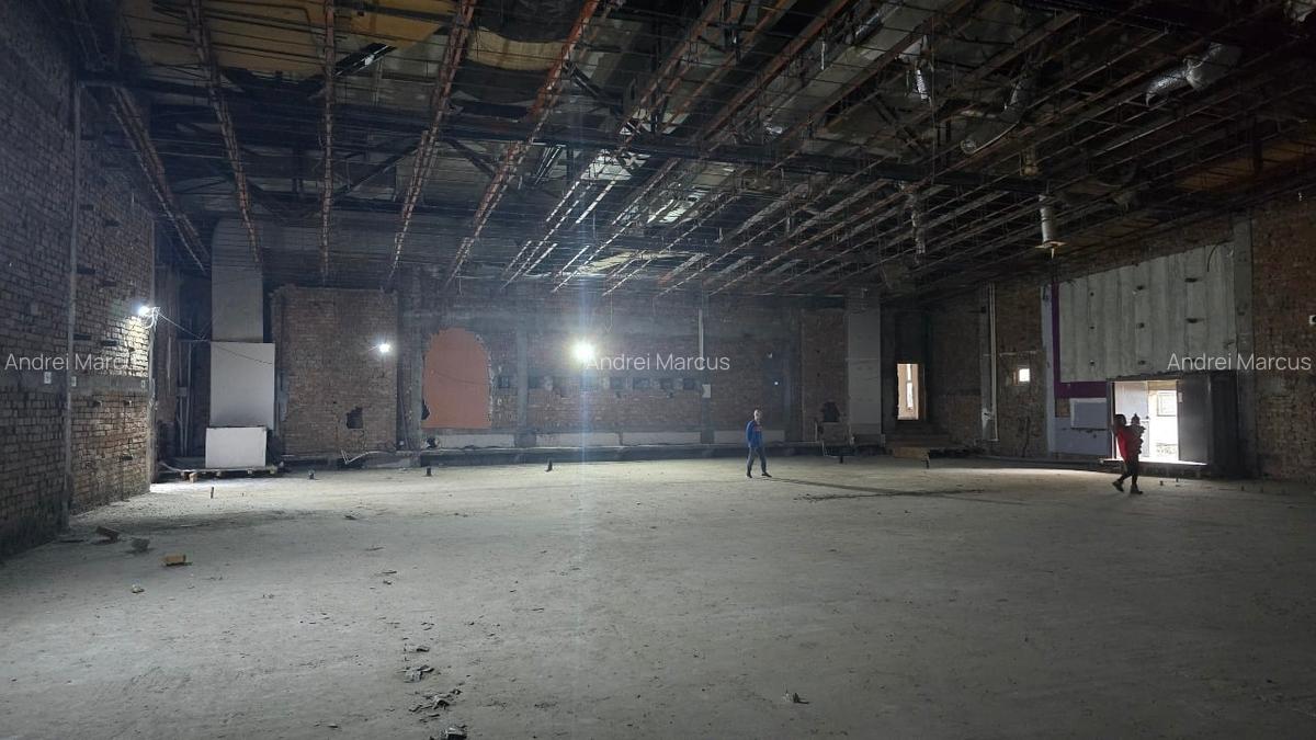 Inchiriez/vand spatiu comercial 800 mp open space Bl. Tomis Central - 7