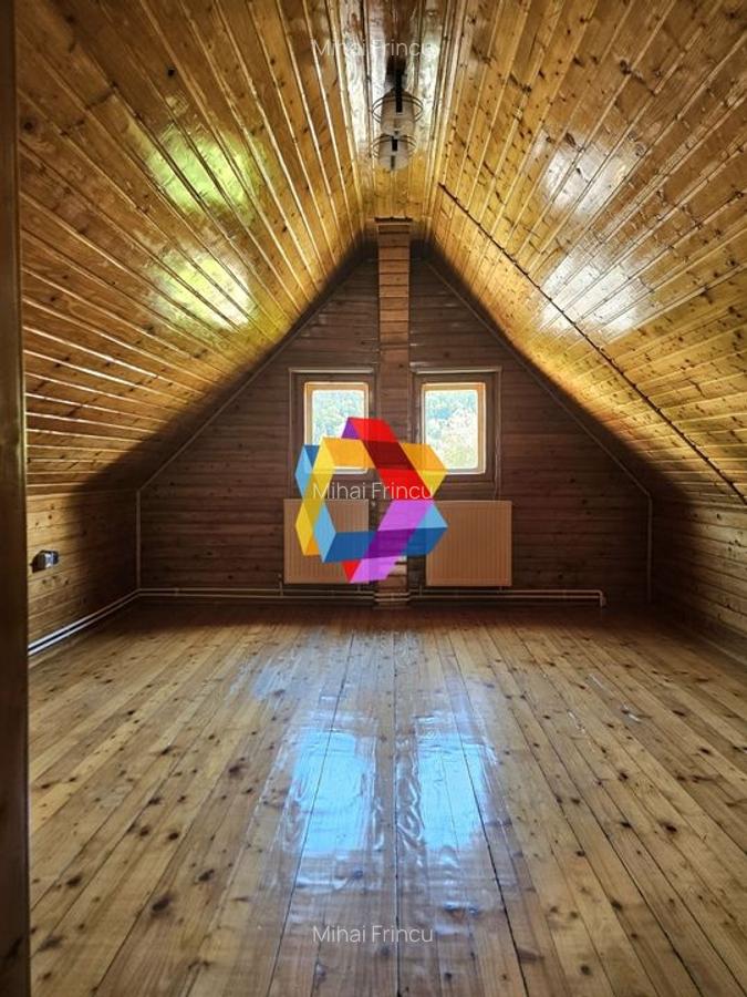 Casa deosebita cu 6 camere Central Brașov - 210 mp - 24