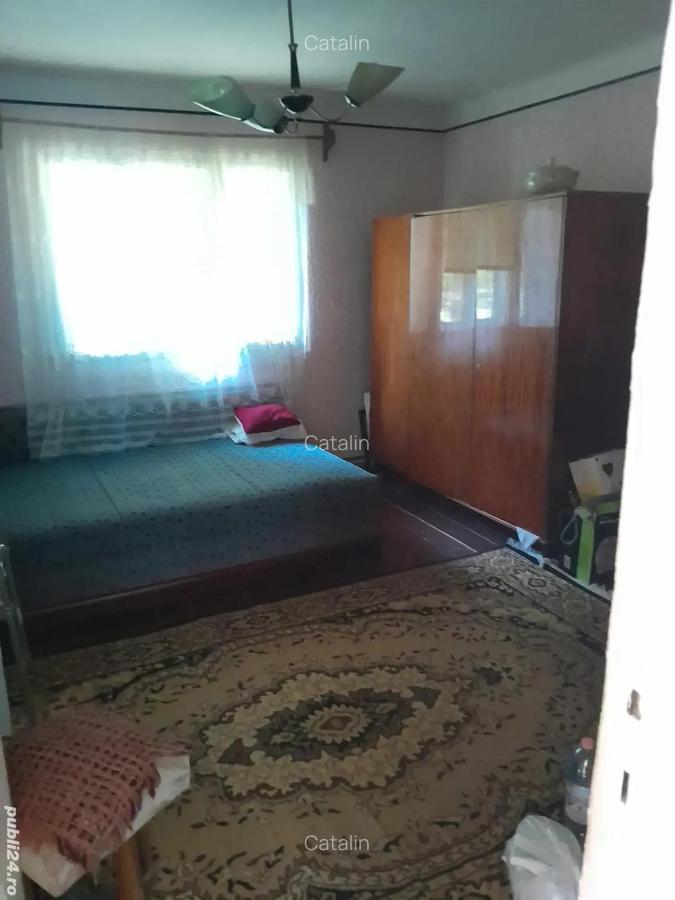 Casa Breaza central cu un mare cire? alb pentru dulcea?a! - 8