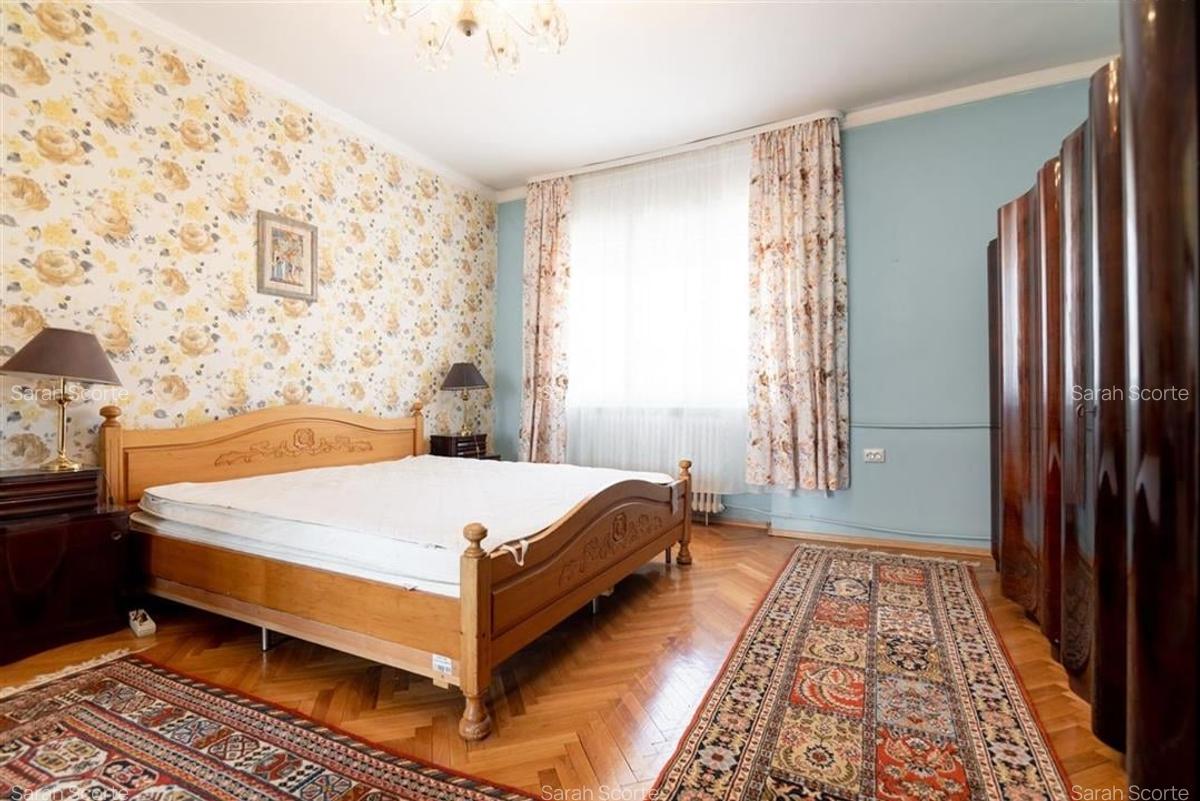 Apartament cu 3 camere decomandat în Central - 15