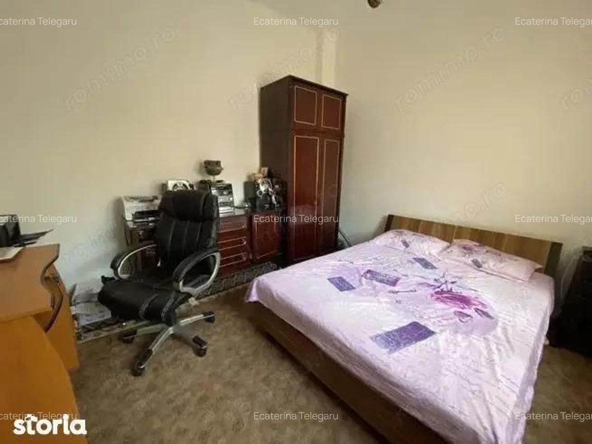 Casa de vanzare curte individuala zona Stefan cel Mare - 5