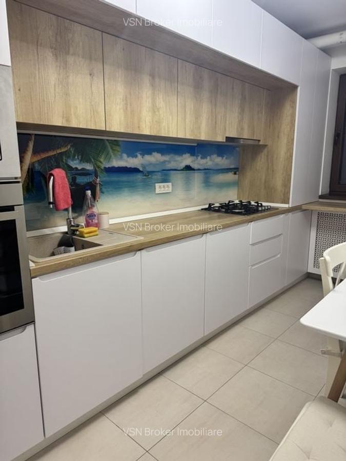Apartament 4 camere de inchiriat Drumul Taberei Bloc Nou Parcare - 3