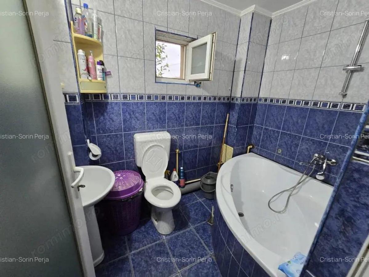 Casa P+M, Suprafa?a utila 220 mp, Teren 1.150 mp, ?tefane?ti - 10