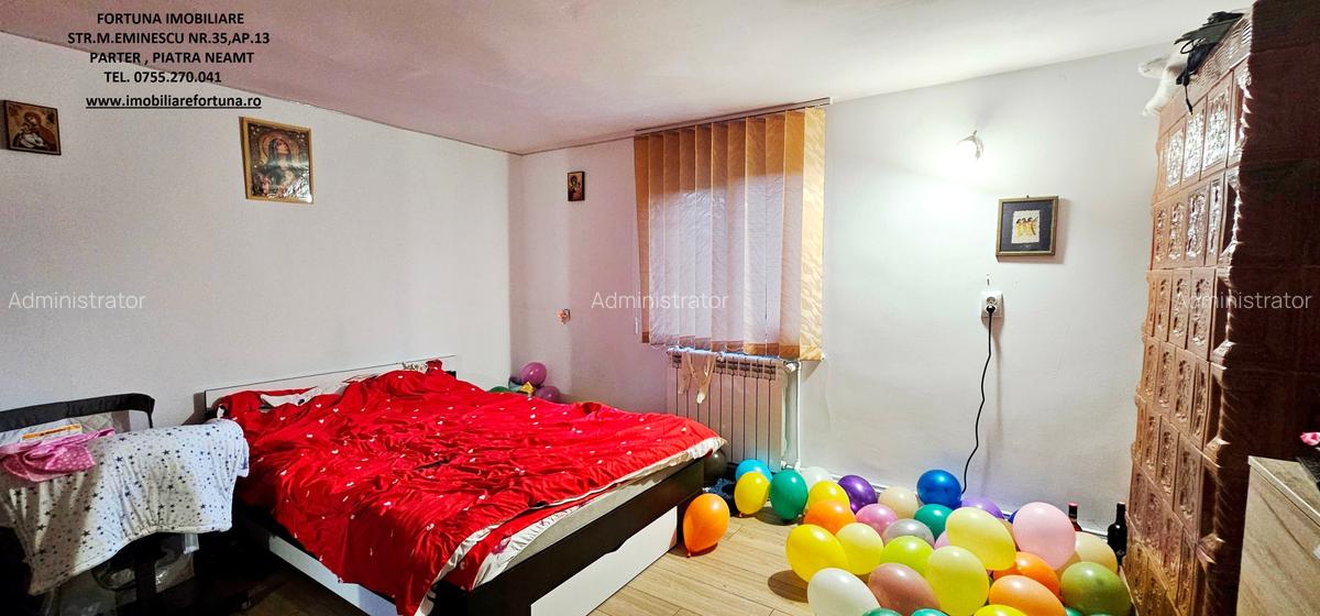 Casa individuala,cu 2 beciuri, anexe si 920 mp teren,la 10 minute de P.Neamt - 4