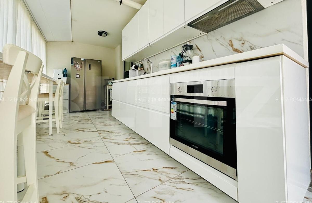 Apartament cu 3 camere semidecomandat în Dumbrăvița - 3
